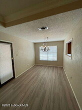 6031 72nd St in Lubbock, TX - Building Photo - Building Photo