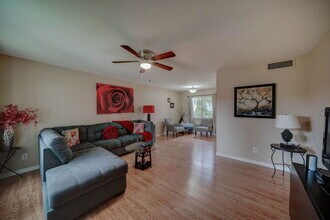 5174 N 83rd St in Scottsdale, AZ - Building Photo - Building Photo