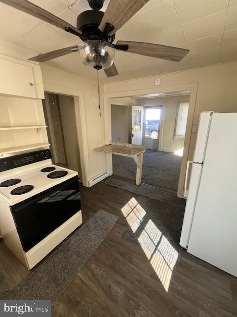 215 N Railroad Ave in Mechanicsburg, PA - Foto de edificio - Building Photo