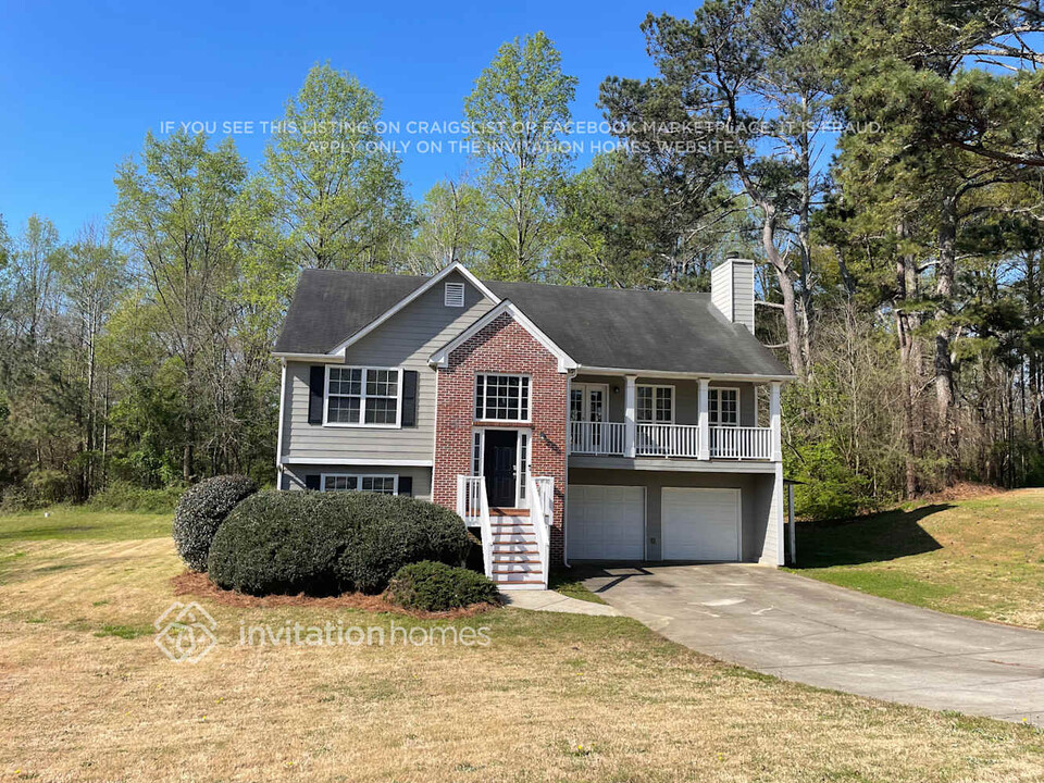 52 Farm St in Hiram, GA - Building Photo