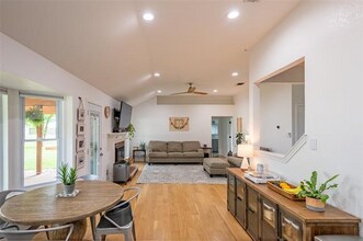 485 Ashley Ln in Roanoke, TX - Building Photo - Building Photo