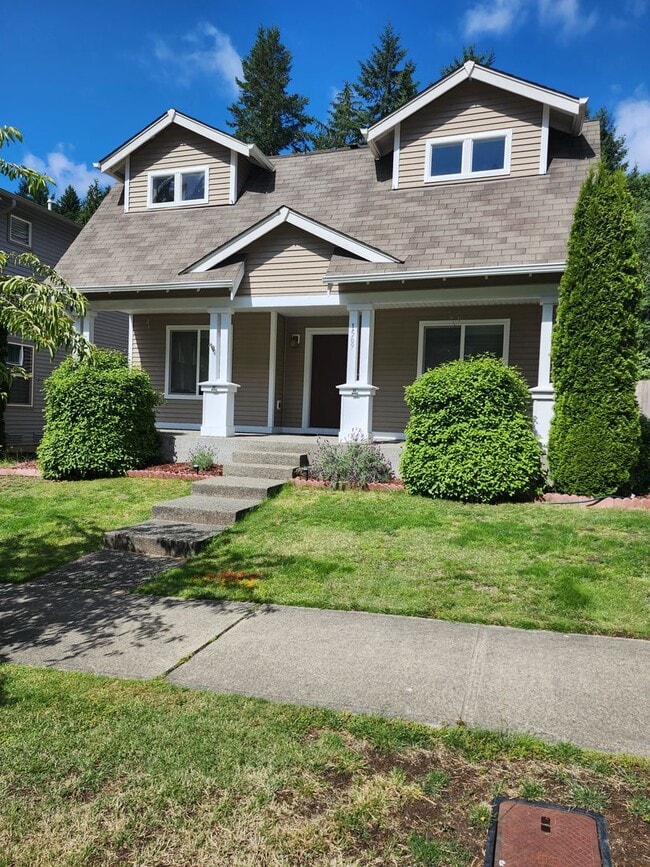 property at 1569 Burnside Pl