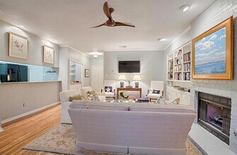 1706 Summit View Pl in Austin, TX - Building Photo - Building Photo