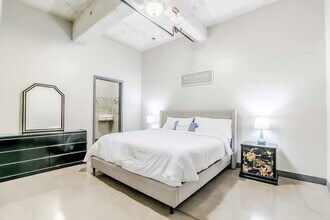 500 S Ervay St in Dallas, TX - Building Photo - Building Photo
