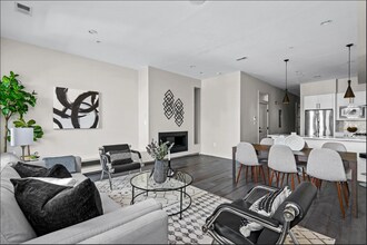 3221 Warder St NW in Washington, DC - Building Photo - Building Photo