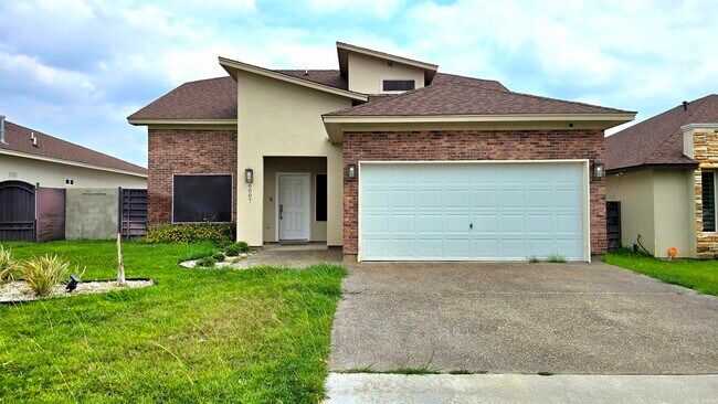 6007 Vero Dr in Laredo, TX - Building Photo - Building Photo