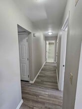 2 Brooks Blvd in Manville, NJ - Building Photo - Building Photo