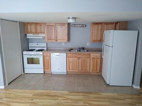 Rickett Road Apartments in Brighton, MI - Building Photo - Building Photo