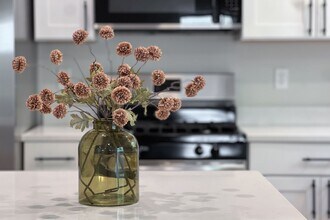 3918 Shasta Dr in Bloomington, IL - Building Photo - Building Photo