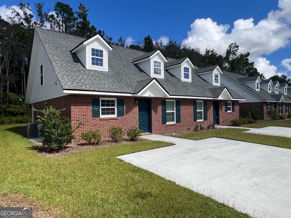 401 Madison Ave in St. Marys, GA - Building Photo