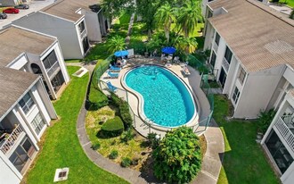 25485 US Highway 19 N, Unit Condo fully furnished in Clearwater, FL - Building Photo