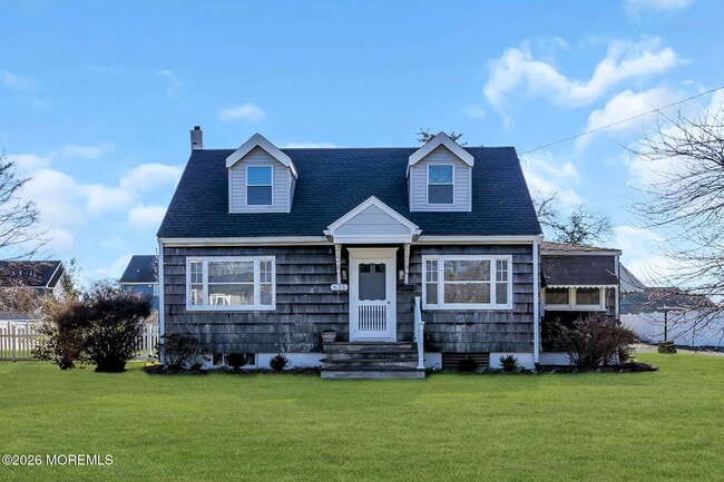 633 Agnes Ave in Brielle, NJ - Building Photo - Building Photo