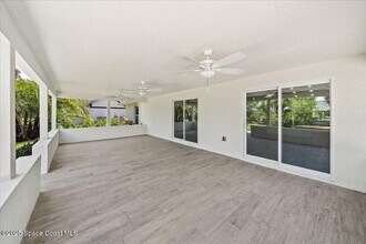 2060 Newfound Harbor Dr in Merritt Island, FL - Building Photo - Building Photo