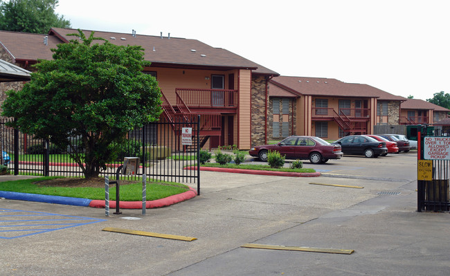 Tracewood II in Beaumont, TX - Foto de edificio - Building Photo