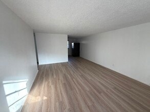 2227 E 133rd Ave in Tampa, FL - Building Photo - Building Photo