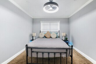 6312 Beach Channel Dr, Unit Arverne Oasis - Top Floor in Arverne, NY - Foto de edificio - Building Photo