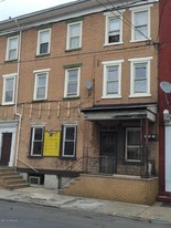 321-325 N Shamokin St Apartamentos