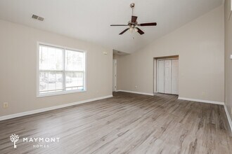 724 W Perry Rd in Myrtle Beach, SC - Building Photo - Building Photo