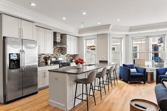 264 Athens St in Boston, MA - Building Photo - Building Photo