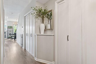 640 Main St N in Stillwater, MN - Foto de edificio - Building Photo