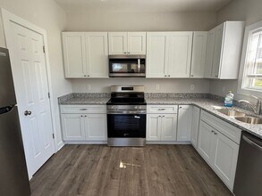 208 Home Ave in Graham, NC - Building Photo - Building Photo