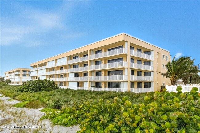 1831 Jimmy Buffett Mem Hwy in Indian Harbour Beach, FL - Building Photo - Building Photo