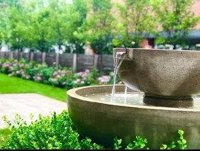 700 Summer St in Stamford, CT - Foto de edificio - Building Photo