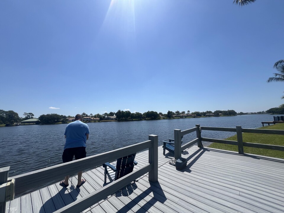 13646 Callington Dr in Wellington, FL - Building Photo