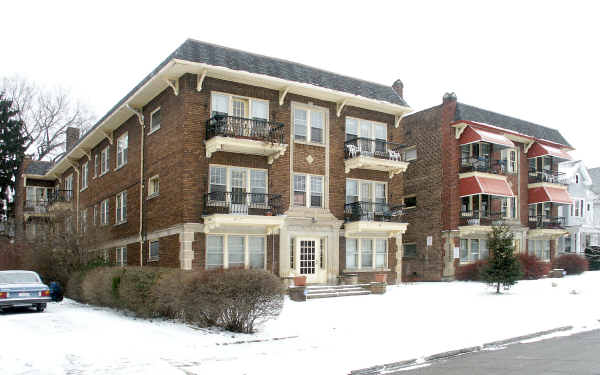 1319 W 112th St in Cleveland, OH - Building Photo