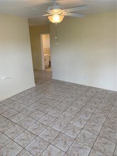 7350 NW 37th St-Unit -1 in Hollywood, FL - Building Photo - Building Photo