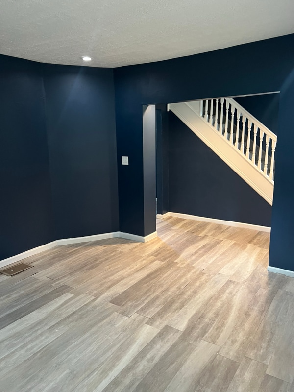 property at 121 Gordon Ave