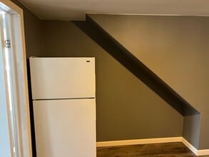 836 Evergreen St, Unit 836.5 in Eau Claire, WI - Building Photo - Building Photo