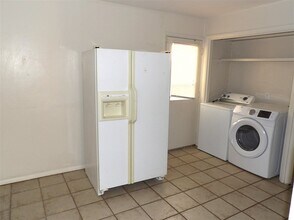 2411 NW 30th St in Lawton, OK - Building Photo - Building Photo