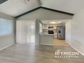 304 Shelmar Dr in Euless, TX - Building Photo - Building Photo