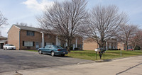 2814-2856 Riviera Dr in Fairlawn, OH - Foto de edificio - Building Photo