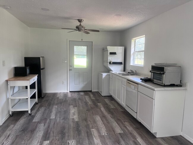 31219 Vernon Talley Rd, Unit Guesthouse