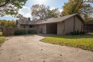 5508 Flamingo Dr in Rowlett, TX - Building Photo