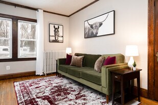 4141 4th Ave S, Unit 1 in Minneapolis, MN - Building Photo