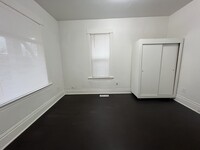 1402 W Spofford Ave, Unit #1 in Spokane, WA - Building Photo - Building Photo