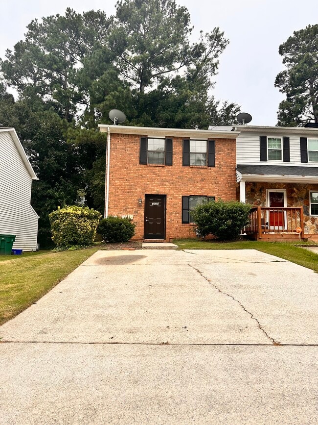 1424 Springleaf Cir SE