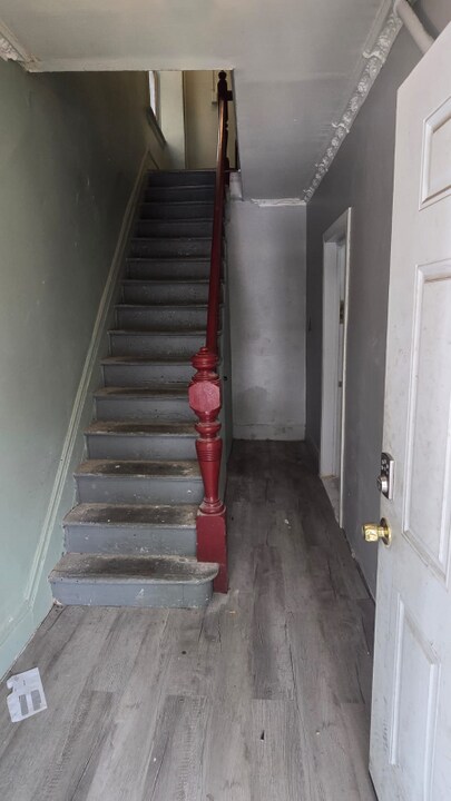 274 S 8th St in Newark, NJ - Building Photo