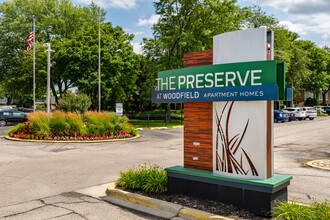 The Preserve at Woodfield in Rolling Meadows, IL - Building Photo - Building Photo