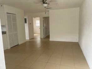 304 SE 9th Ave in Pompano Beach, FL - Building Photo - Building Photo