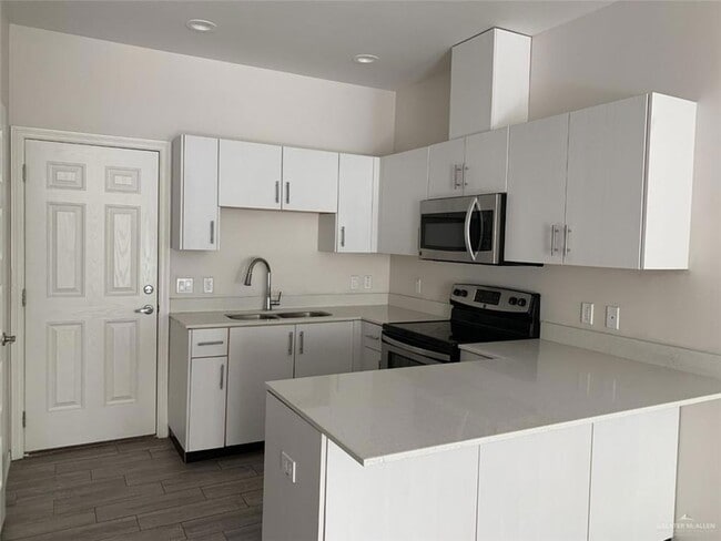 420 Teague Ave, Unit 1 in Edinburg, TX - Building Photo - Building Photo