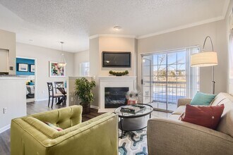 Fairways at Raccoon Creek in Littleton, CO - Foto de edificio - Building Photo