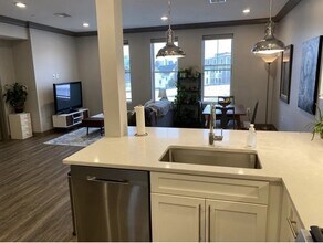 18 Preble St, Unit 6 in Boston, MA - Building Photo - Building Photo