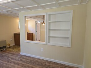 111 Maple St in Newport, NH - Building Photo - Building Photo