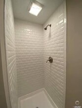 201 Higbie Ln in West Islip, NY - Building Photo - Building Photo