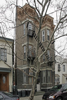 564 35th St Apartments