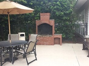 50 Pebble Beach Cv, Unit C220 in Bluffton, SC - Foto de edificio - Building Photo